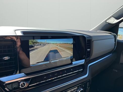 New 2026 GMC Sierra 1500 SLT w/ SLT Convenience Package image 36