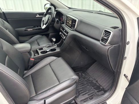 Used 2022 Kia Sportage EX image 38
