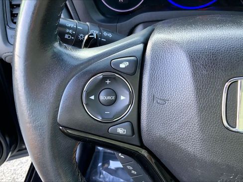 Used 2019 Honda HR-V Sport image 22