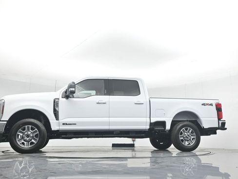 New 2026 Ford F250 Lariat w/ Lariat Premium Package image 7