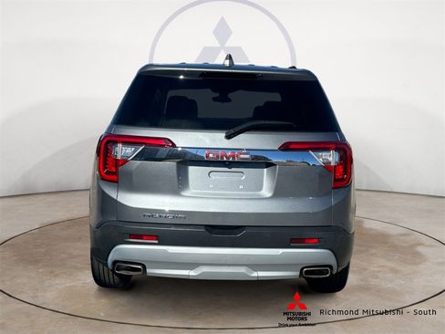 Used 2022 GMC Acadia SLE image 4