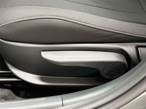 New 2026 Hyundai Elantra Sport FWD image 20