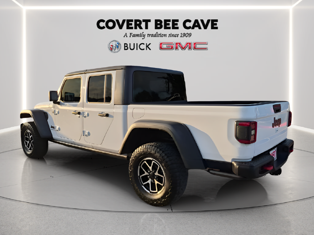 Used 2024 Jeep Gladiator Rubicon w/ Technology Group AWD/4WD image 14