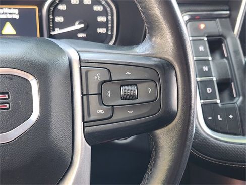 Used 2021 GMC Yukon SLT w/ SLT Premium Package image 29