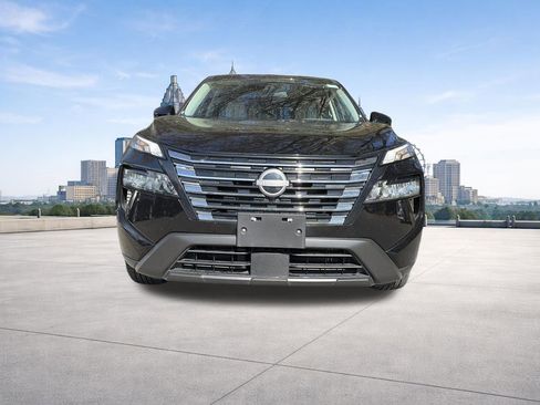 Used 2025 Nissan Rogue SV AWD/4WD image 8