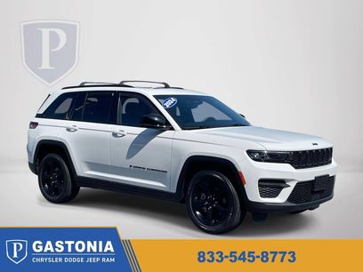 Used 2024 Jeep Grand Cherokee Altitude