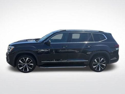 Used 2024 Volkswagen Atlas SEL Premium R-Line AWD/4WD image 3
