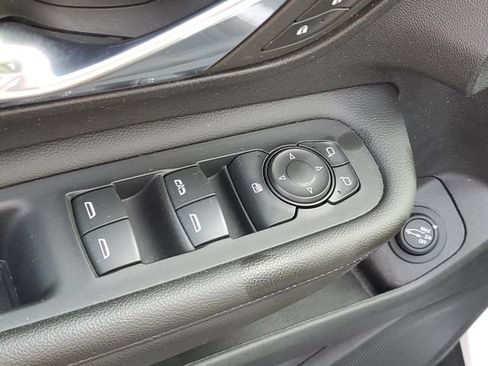 Certified 2023 GMC Terrain SLE w/ Driver Convenience Package FWD image 16