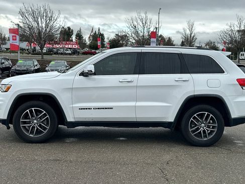 Used 2018 Jeep Grand Cherokee Limited image 7