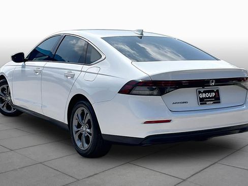 Used 2024 Honda Accord EX image 11