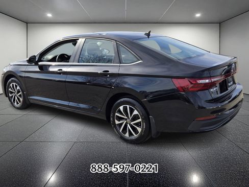 Certified 2025 Volkswagen Jetta S image 3