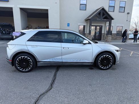 Used 2023 Hyundai Ioniq 5 Limited image 8