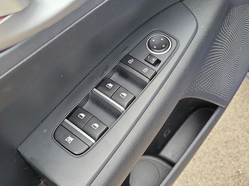 Used 2021 Kia Forte LXS FWD image 14