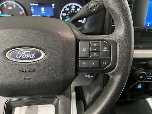 Used 2023 Ford F350 XLT image 28
