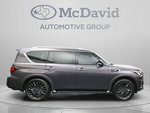 Used 2023 INFINITI QX80 Premium Select w/ Cargo Package RWD image 9