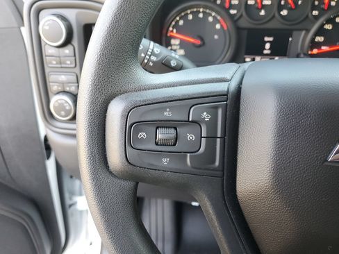 Used 2025 Chevrolet Silverado 1500 Custom Trail Boss AWD/4WD image 26