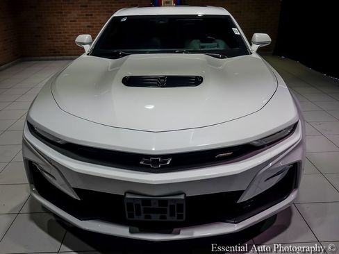 Certified 2023 Chevrolet Camaro SS RWD image 6