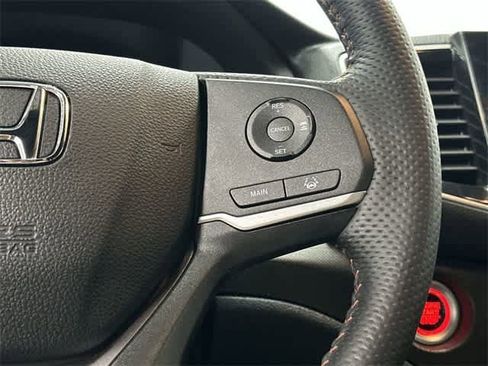 Certified 2023 Honda Passport TrailSport image 18