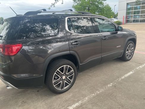 Used 2019 GMC Acadia SLE image 4