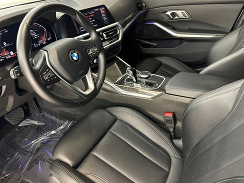 Used 2022 BMW 330i 330i w/ Driving Assistance Package image 4