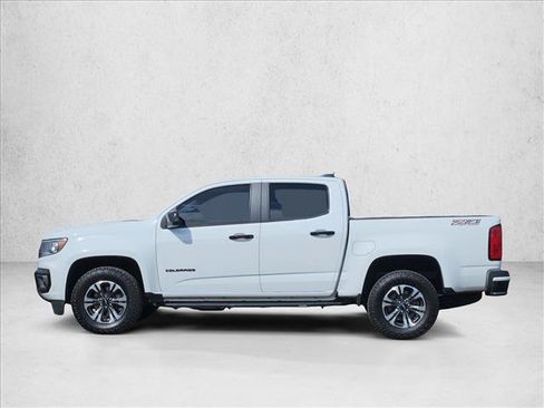Certified 2022 Chevrolet Colorado Z71 w/ Safety Package AWD/4WD image 5