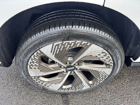 New 2026 Lincoln Navigator Black Label AWD/4WD image 10