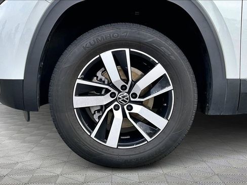 Used 2021 Volkswagen Atlas SE image 22