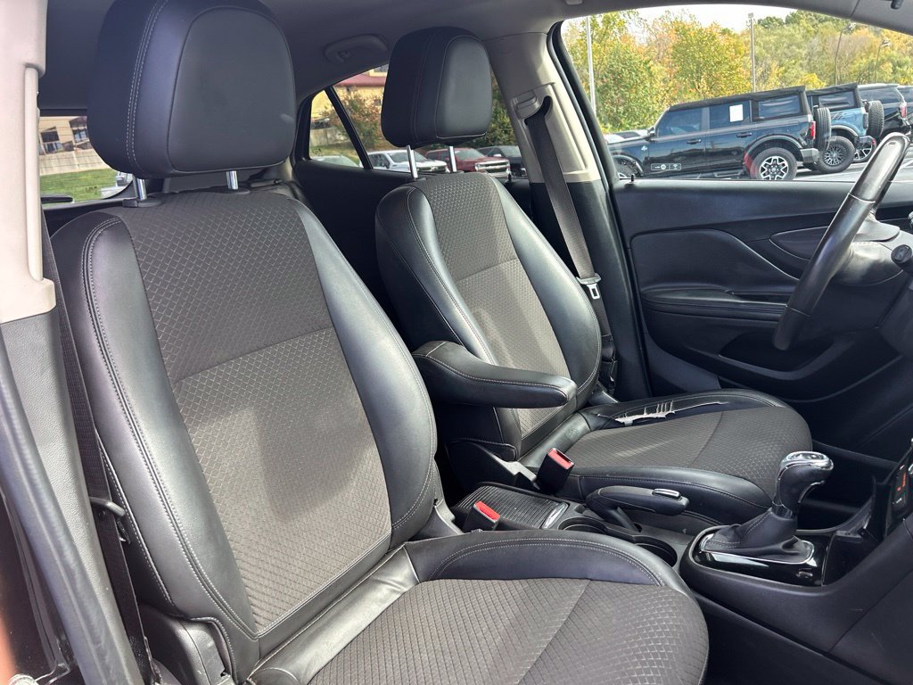 Used 2018 Buick Encore Preferred FWD image 34