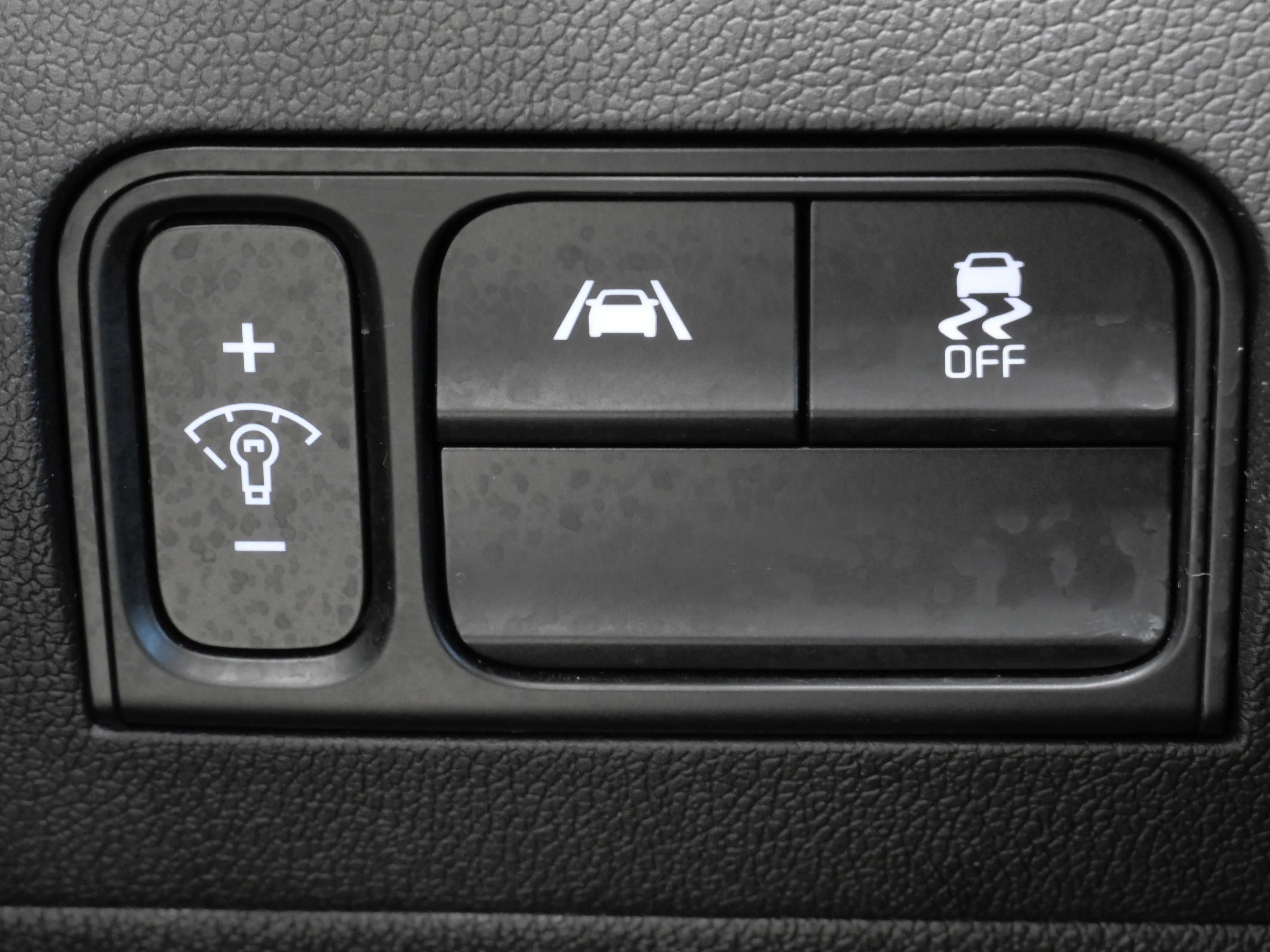 Used 2022 Kia Sorento S FWD image 14