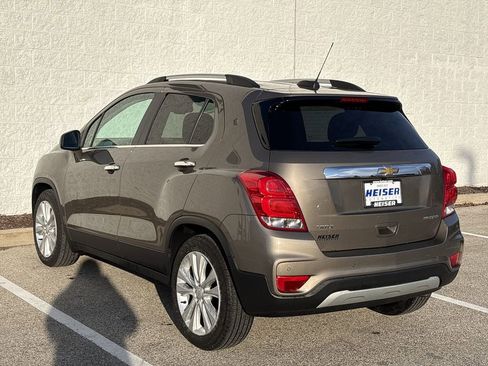 Certified 2020 Chevrolet Trax Premier image 11