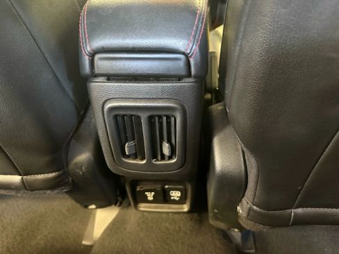 Used 2020 Jeep Compass Trailhawk image 23