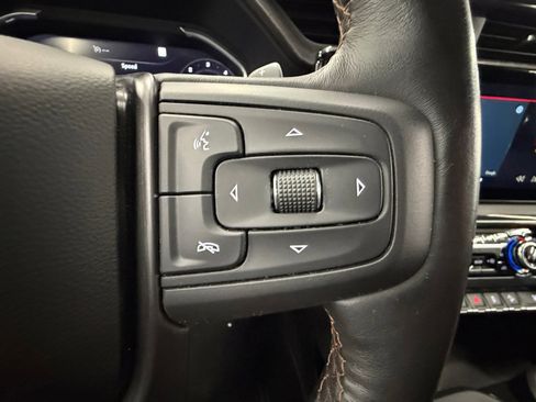 Used 2023 GMC Sierra 1500 AT4 w/ Technology Package AWD/4WD image 18