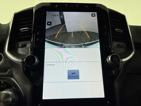 Used 2023 RAM 1500 Laramie image 32