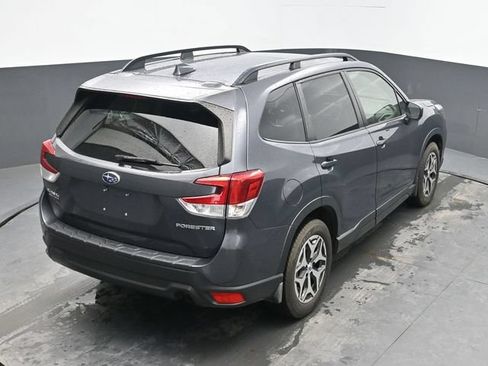 Used 2020 Subaru Forester Premium AWD/4WD image 29