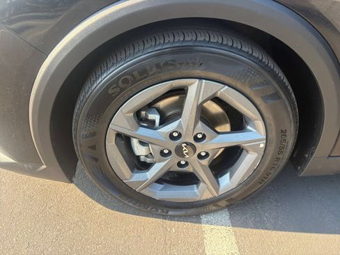 Used 2025 Kia K4 FWD image 30