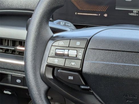 Used 2025 Kia K4 LXS image 23