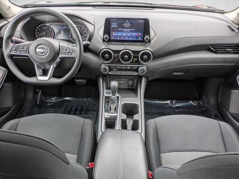 Used 2024 Nissan Sentra SV FWD image 21