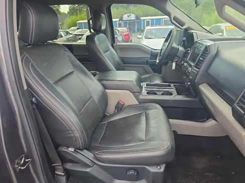 Used 2017 Ford F150 XL w/ Equipment Group 101A Mid AWD/4WD image 13