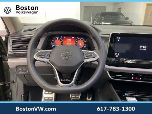 New 2026 Volkswagen Atlas Peak Edition AWD/4WD image 18