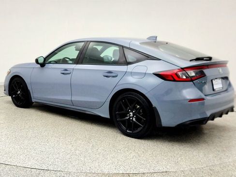 Used 2023 Honda Civic Sport image 7