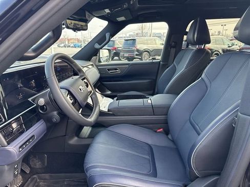 Certified 2026 INFINITI QX80 4WD w/ Sport Exterior Package image 12