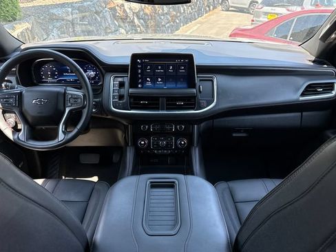 Used 2023 Chevrolet Suburban RST w/ Sport Performance Package AWD/4WD image 8