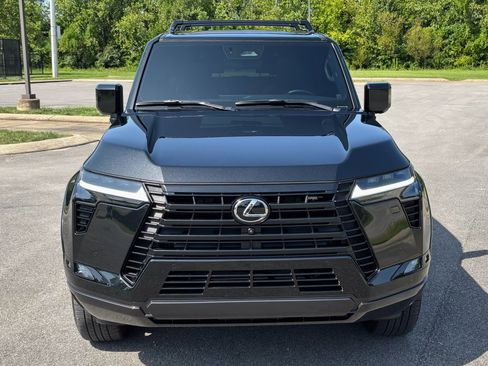 Used 2026 Lexus GX 550 w/ Accessory Package (2T) AWD/4WD image 6