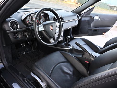 Used 2006 Porsche Cayman S RWD image 13