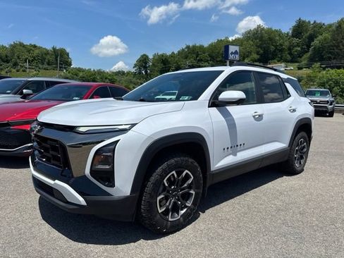 Used 2026 Chevrolet Equinox ACTIV w/ Safety and Technology Package AWD/4WD image 1