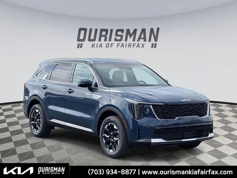 New 2025 Kia Sorento S image 5
