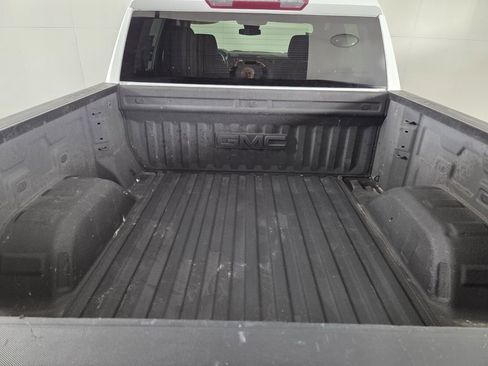 Used 2024 GMC Sierra 1500 Elevation image 28