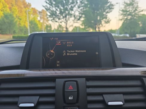 Used 2015 BMW 328i xDrive Sedan AWD/4WD image 20