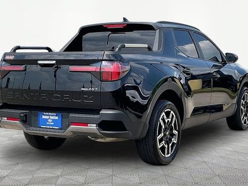 Used 2025 Hyundai Santa Cruz Limited AWD/4WD image 12
