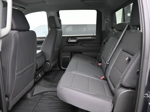 New 2026 GMC Sierra 3500 SLE w/ SLE Value Package image 23